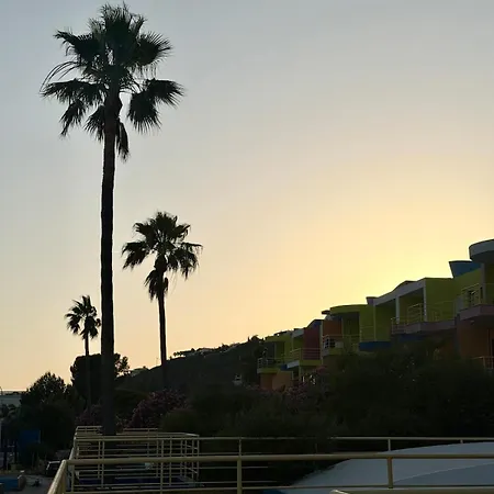 Apartamento New Listing - Colorbay At Marina,
